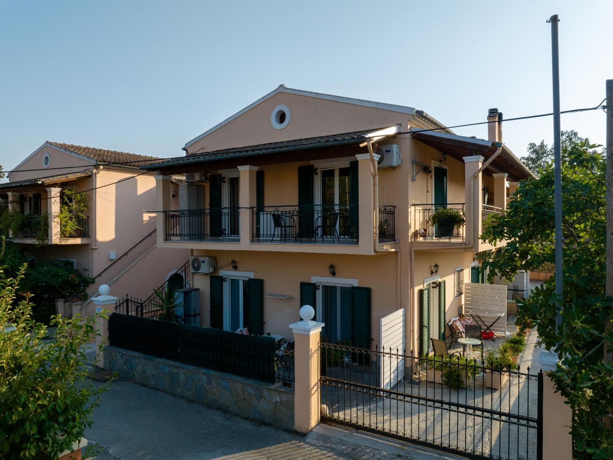 Xenia'S Apartments In Alepou Corfu  Eksteriør billede